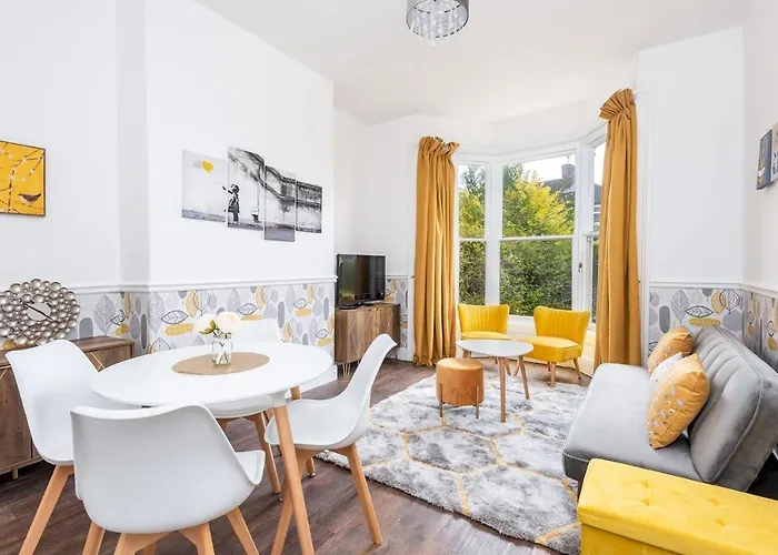 Ground Floor Nunnery Bright, Beautiful Flat With Garden In - Pass The Keys Apartament