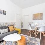 Διαμέρισμα Ground Floor Nunnery Bright, Beautiful Flat With Garden In - Pass The Keys Γιορκ